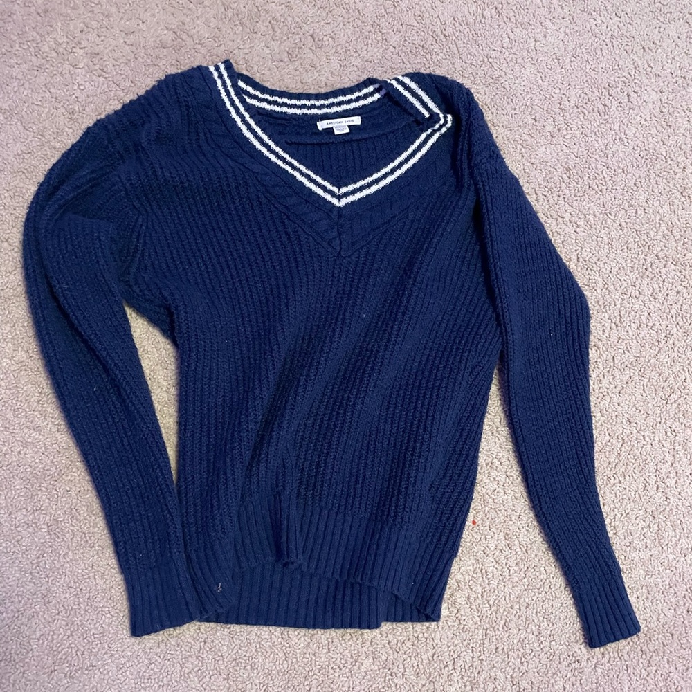 American Eagle sweater